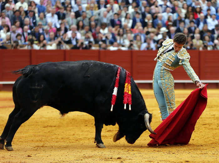 Sevilla - Corrida de toros - Viernes 20 de abril de 2018