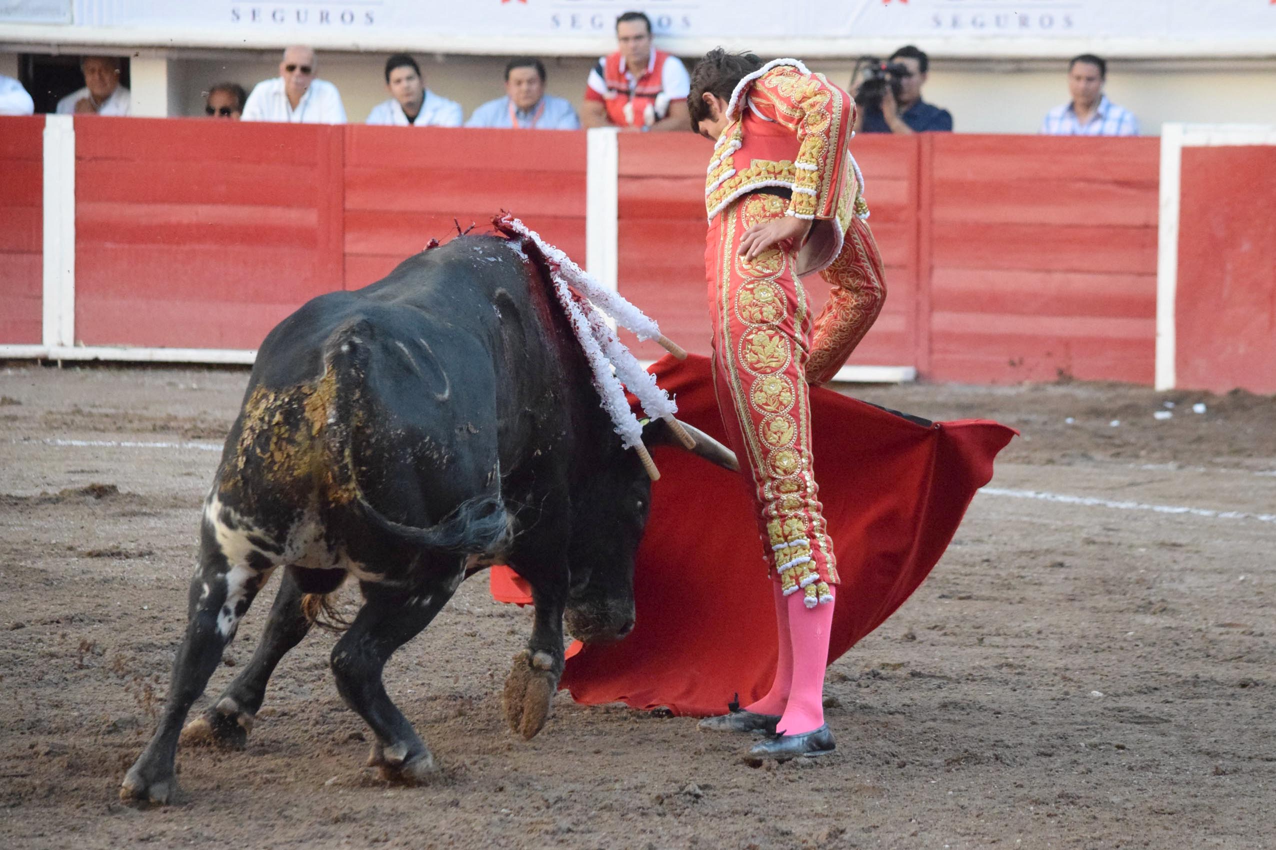 Aguascalientes (México) - Corrida de toros - Viernes 7 de abril de 2018