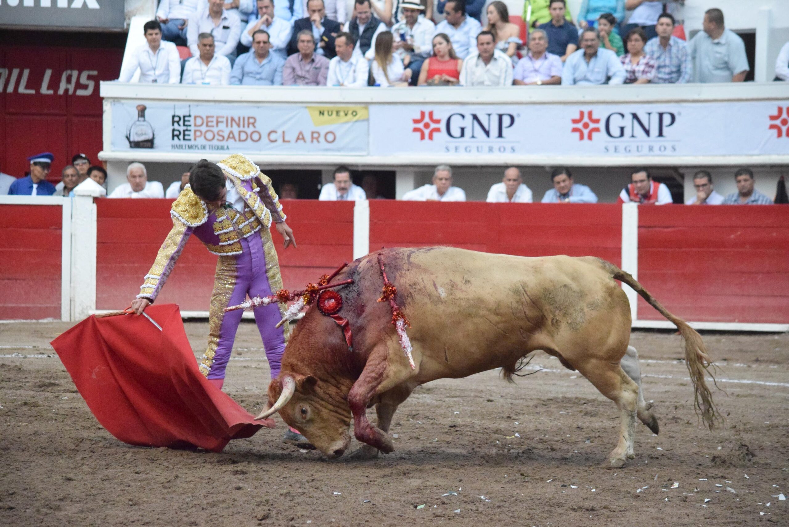 Aguascalientes (México) - Corrida de toros - Viernes 7 de abril de 2018