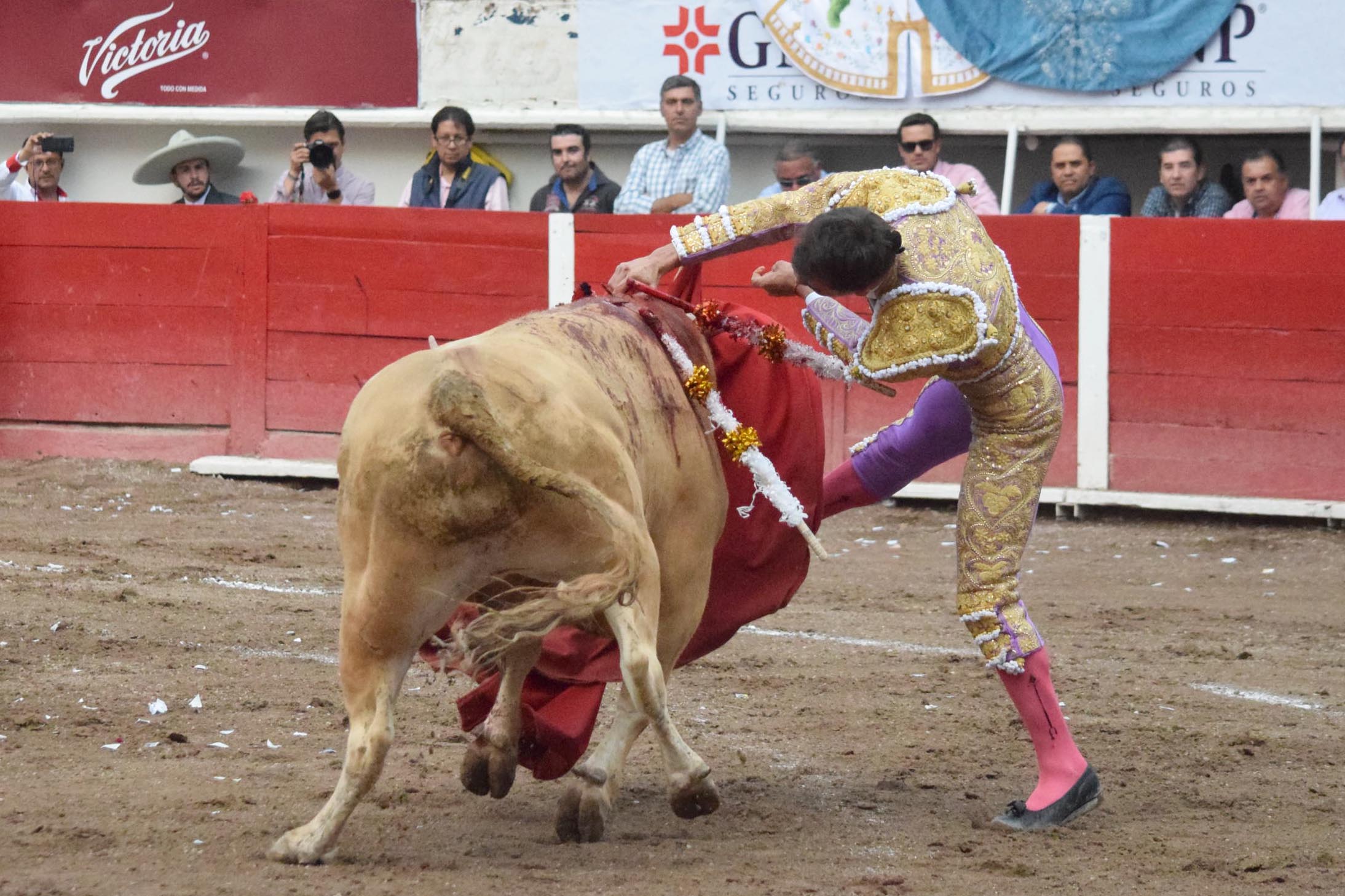 Aguascalientes (México) - Corrida de toros - Viernes 7 de abril de 2018