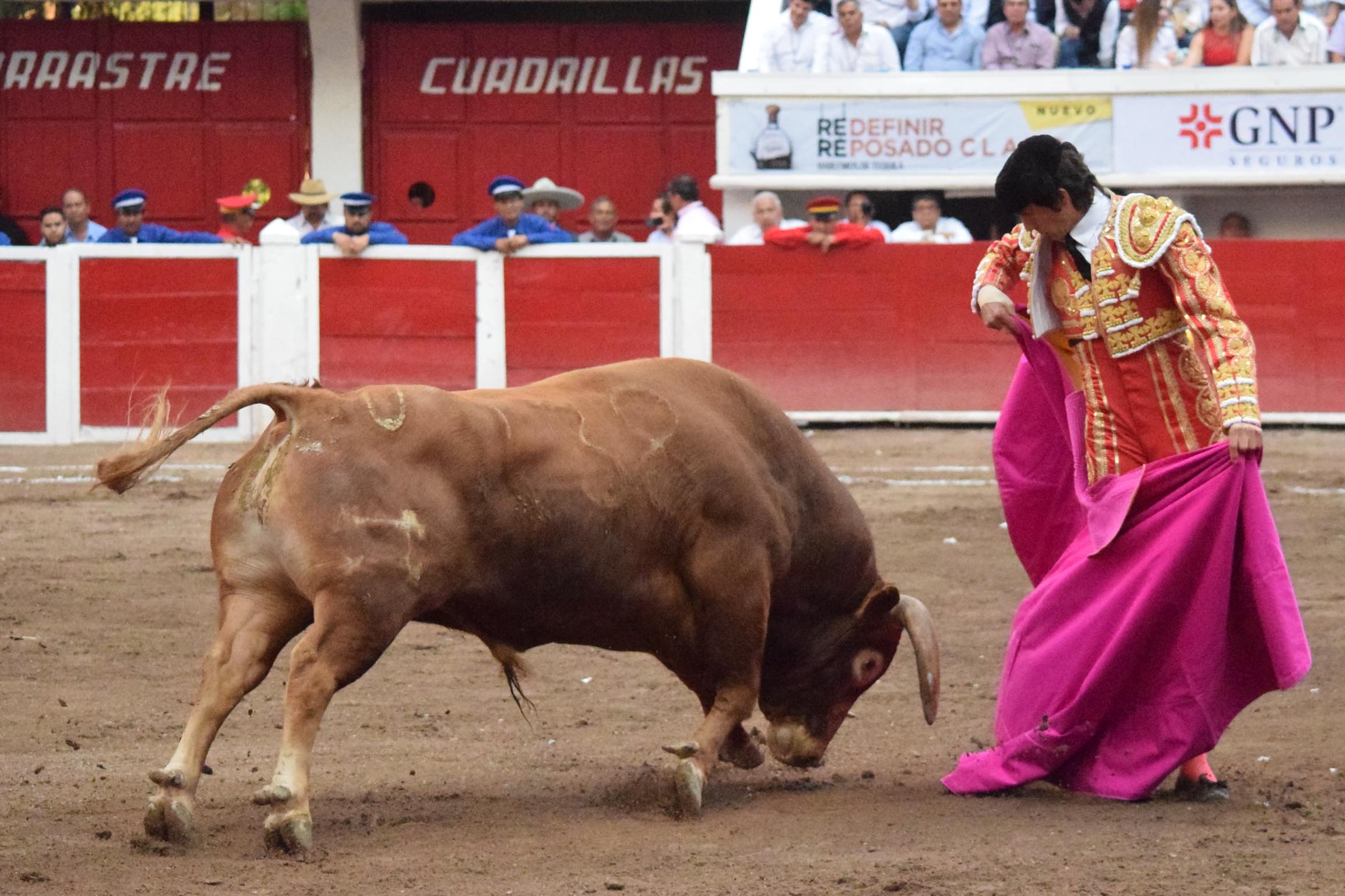 Aguascalientes (México) - Corrida de toros - Viernes 7 de abril de 2018