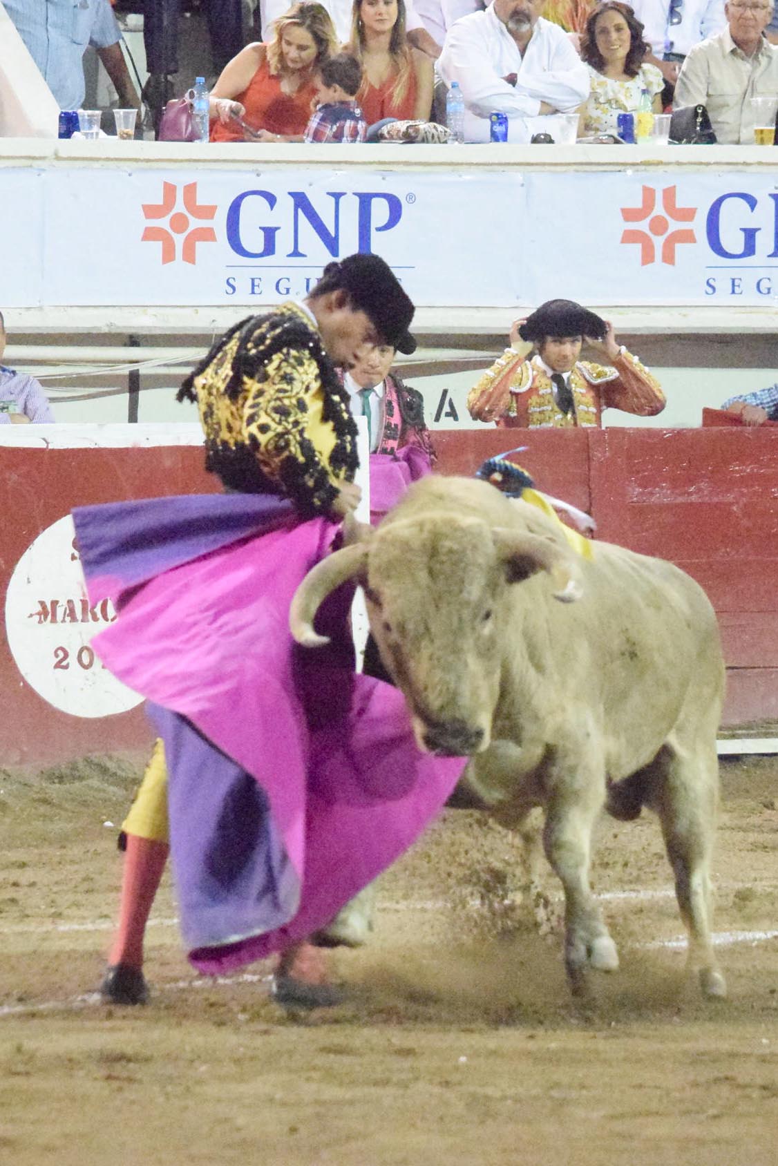 Aguascalientes (México) - Corrida de toros - Viernes 7 de abril de 2018