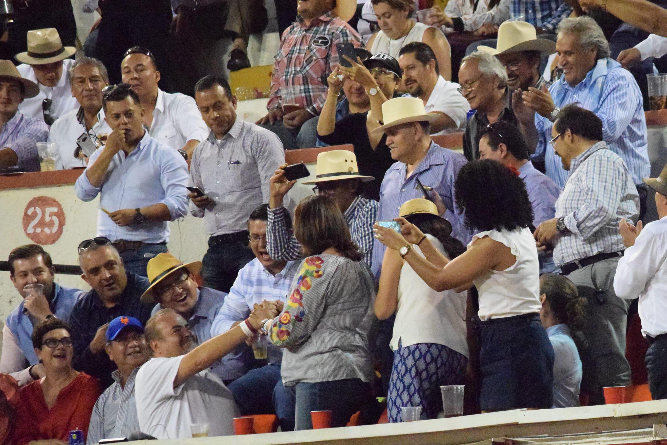 Aguascalientes (México) - Corrida de toros - Viernes 7 de abril de 2018