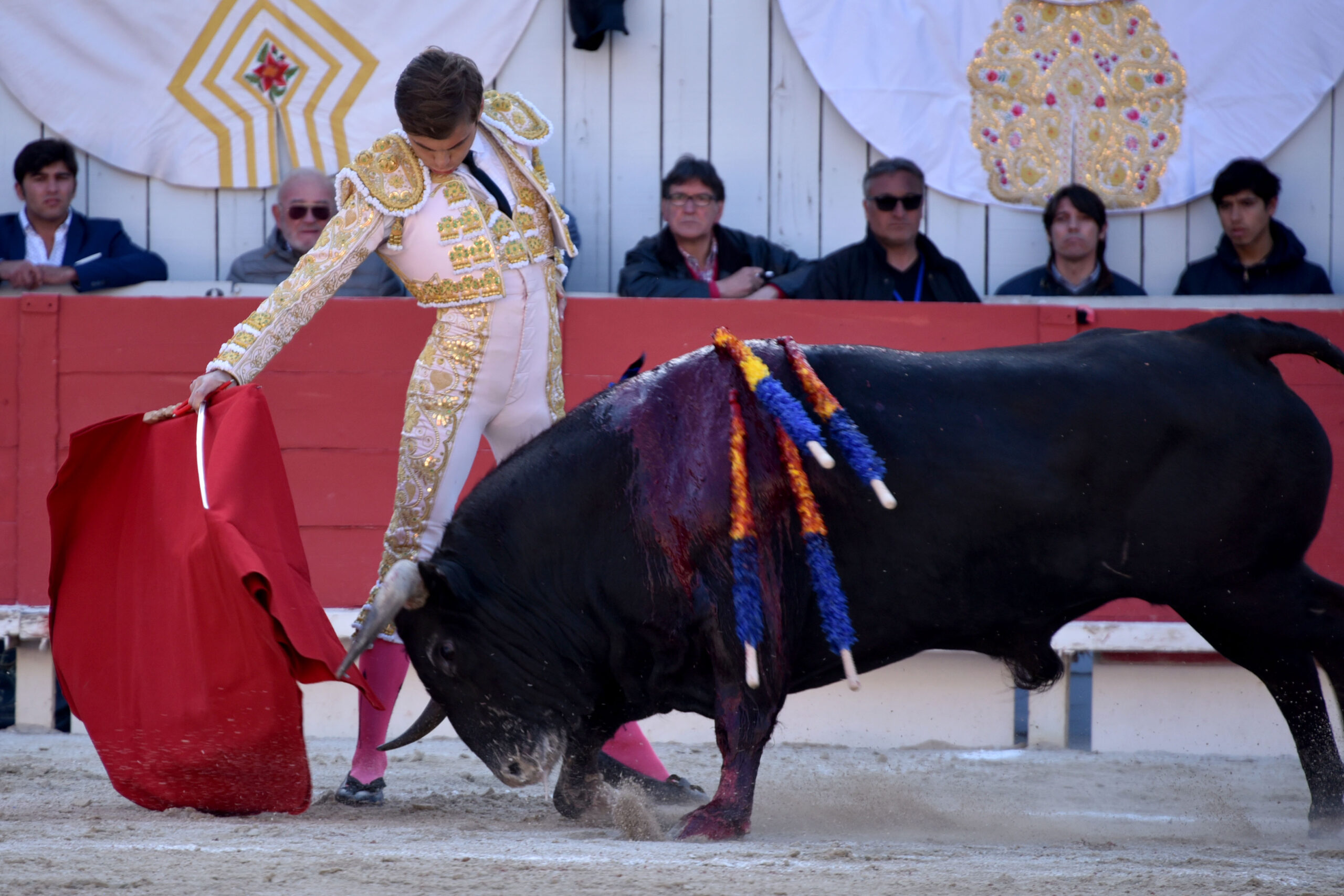 Arles (Francia) - Feria de Pascua - Corrida de toros - Domingo 1 de abril de 2018