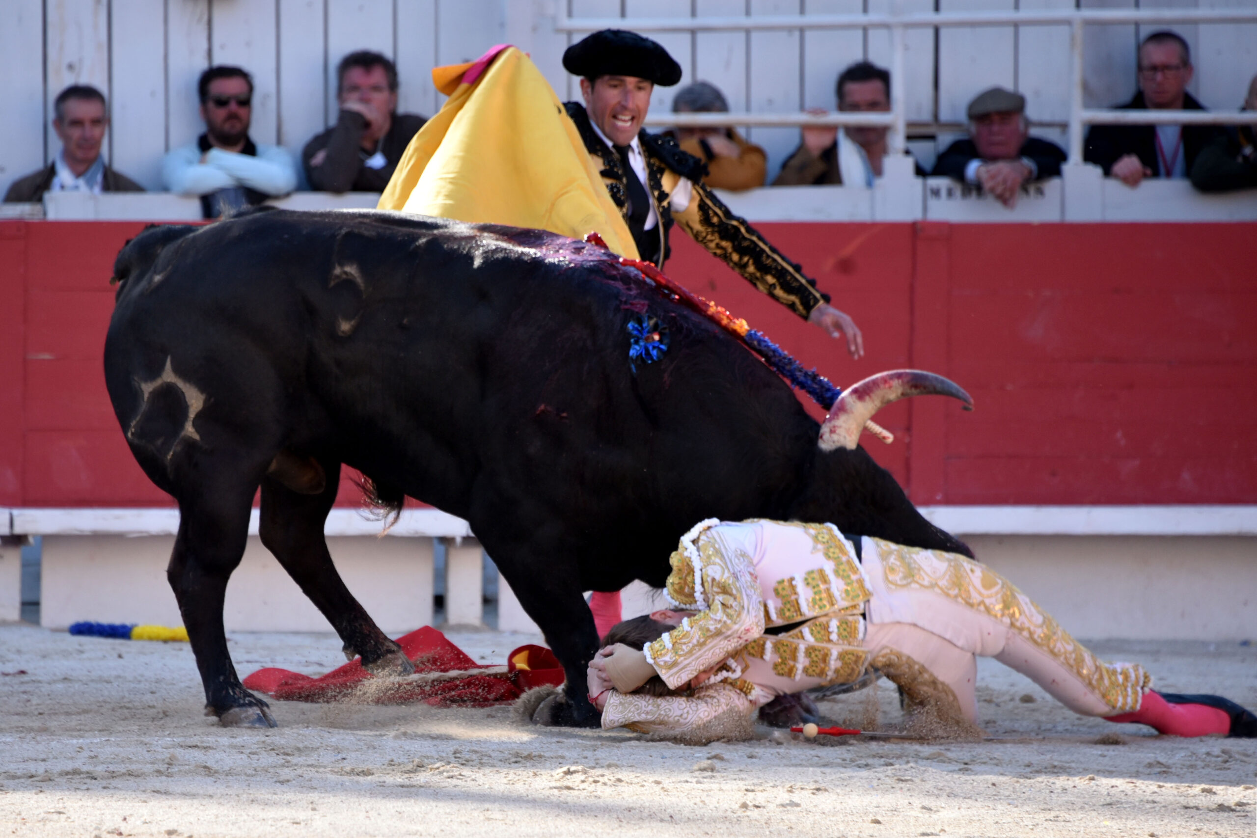Arles (Francia) - Feria de Pascua - Corrida de toros - Domingo 1 de abril de 2018