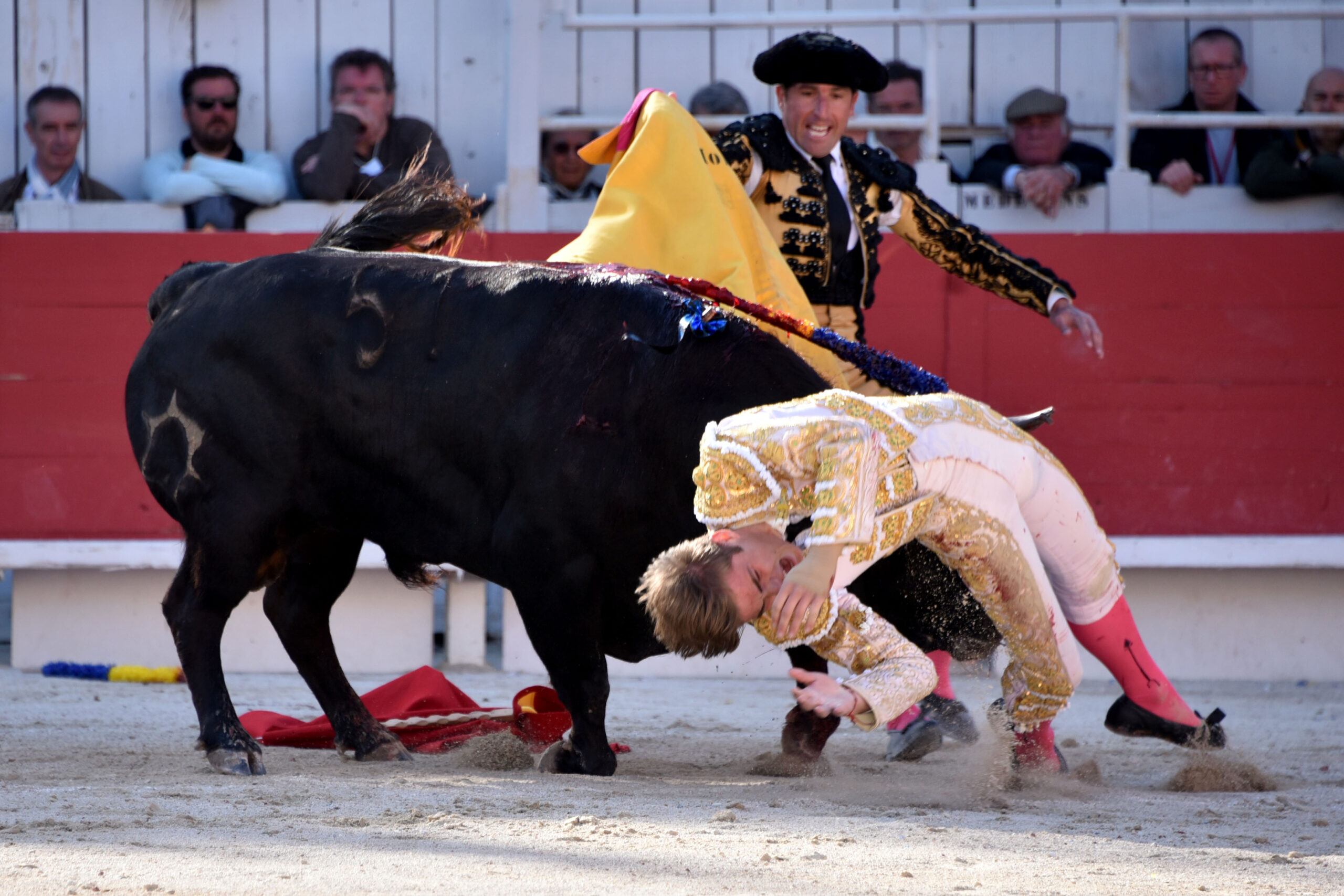 Arles (Francia) - Feria de Pascua - Corrida de toros - Domingo 1 de abril de 2018
