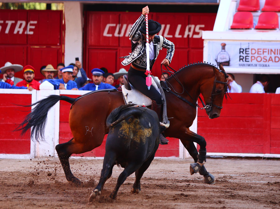Aguascalientes (México) - Corrida de toros - Sábado 21 de abril de 2018