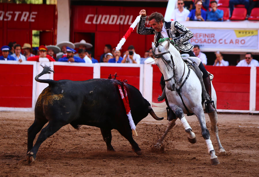 Aguascalientes (México) - Corrida de toros - Sábado 21 de abril de 2018