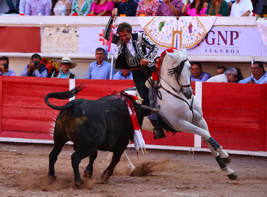 Aguascalientes (México) - Corrida de toros - Sábado 21 de abril de 2018