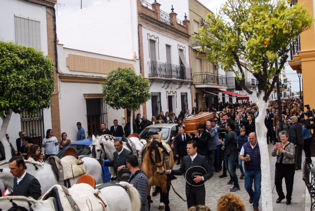 La Puebla el Río - Misa funeral y entierro de Ángel Peralta - Domingo 8 de abril de 2018