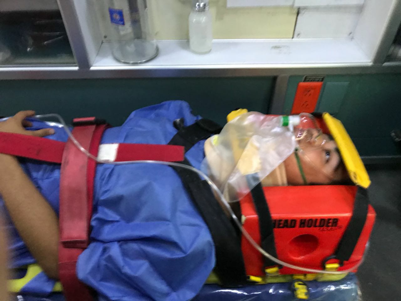 México - Cogida del novillero Víctor Valencia