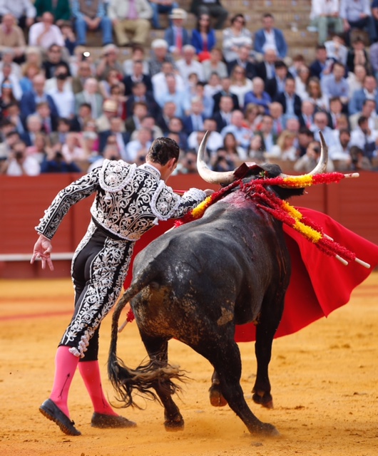 Sevilla - Corrida de toros - Domingo 22 de abril de 2018