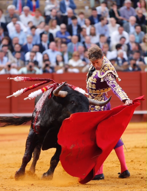 Sevilla - Corrida de toros - Domingo 22 de abril de 2018