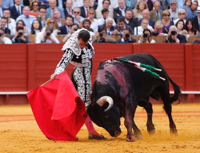 Sevilla - Corrida de toros - Domingo 22 de abril de 2018