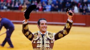 Sevilla - Corrida de toros - Domingo 8 de abril de 2018