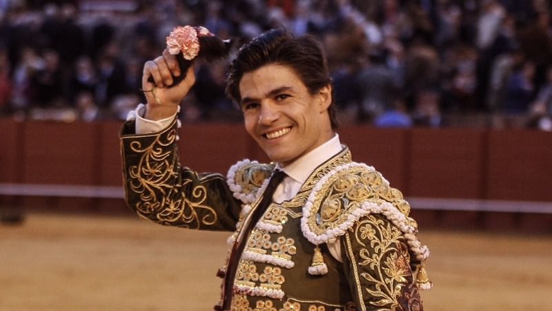 Notable dimensión de Pablo Aguado, oreja en Sevilla