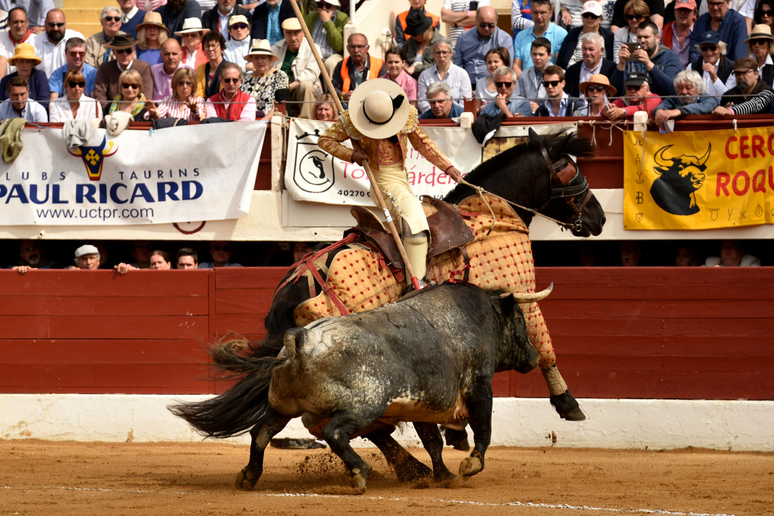 Vic-Fezensac (Francia) - Feria de Pentecostés - Matinal - Domingo 20 de mayo 2018