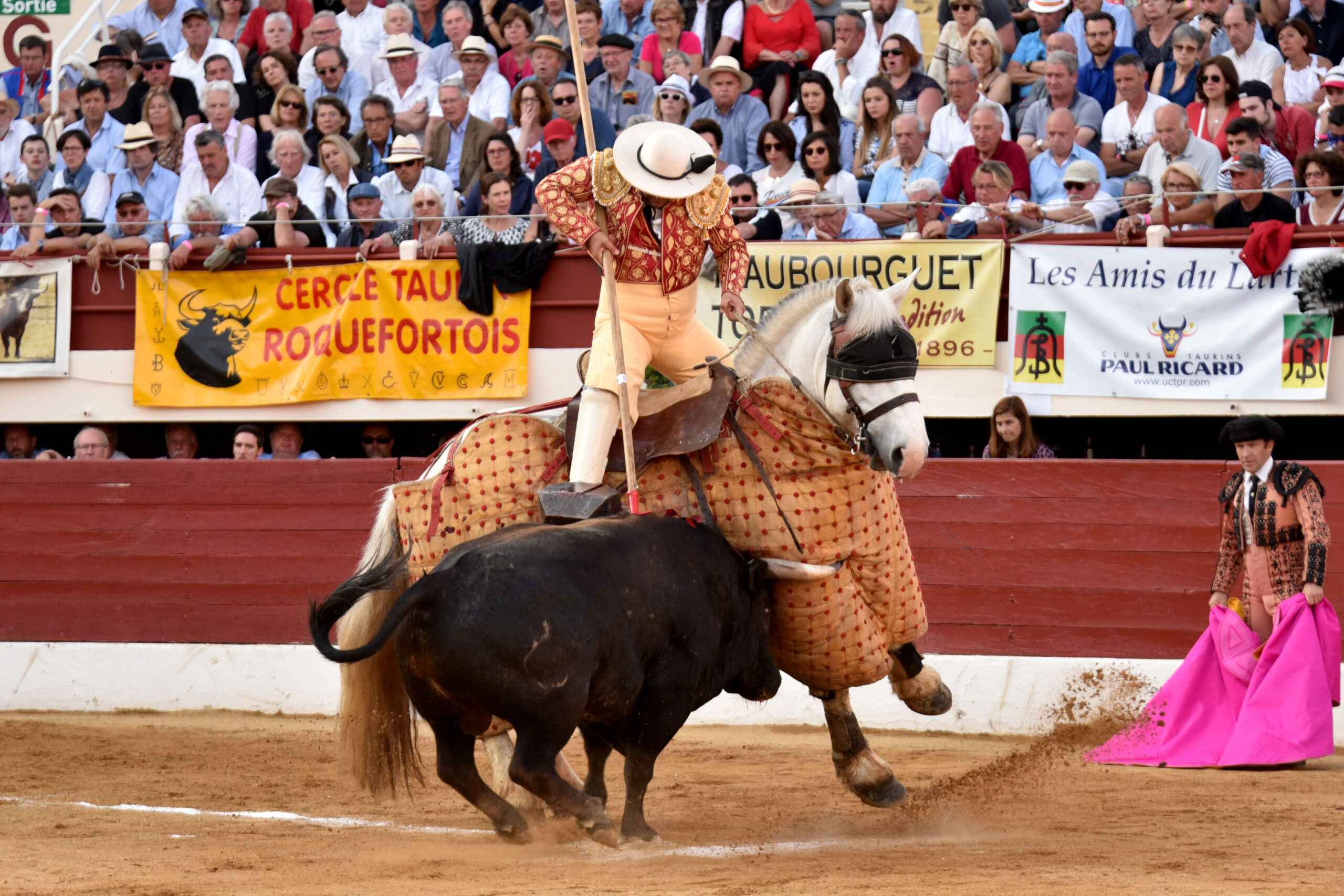 Vic-Fezensac (Francia) - Feria de Pentecostés - Tarde - Domingo 20 de mayo 2018