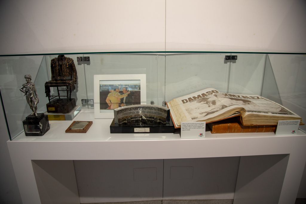 Inauguración de la exposición homenaje a Dámaso González en Las Ventas. Lunes 30 de abril de 2018