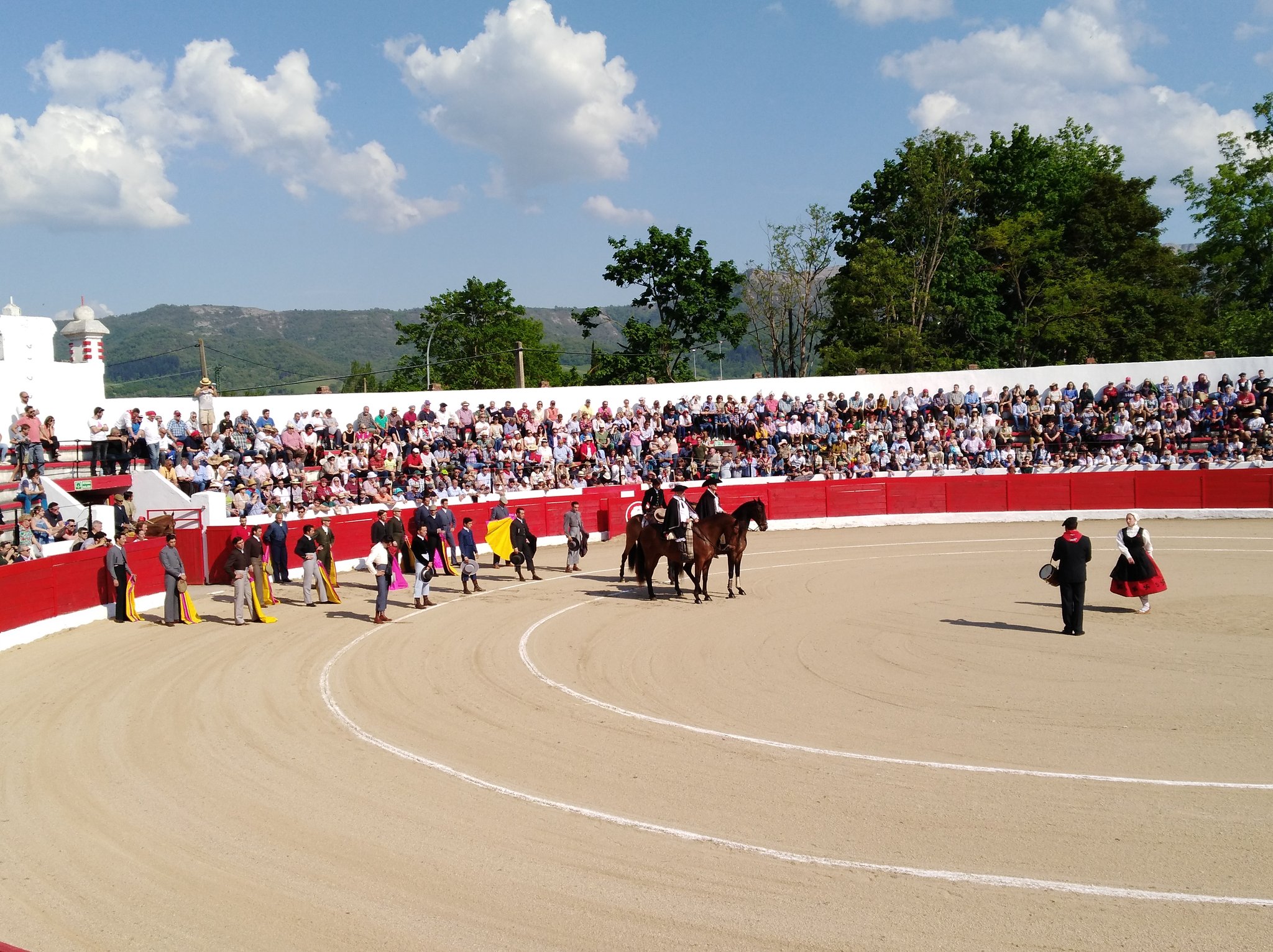 Orduña programa un festival para sus fiestas de mayo