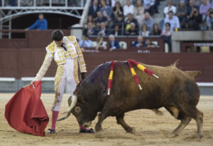 Talavante se hizo más grande en Madrid.