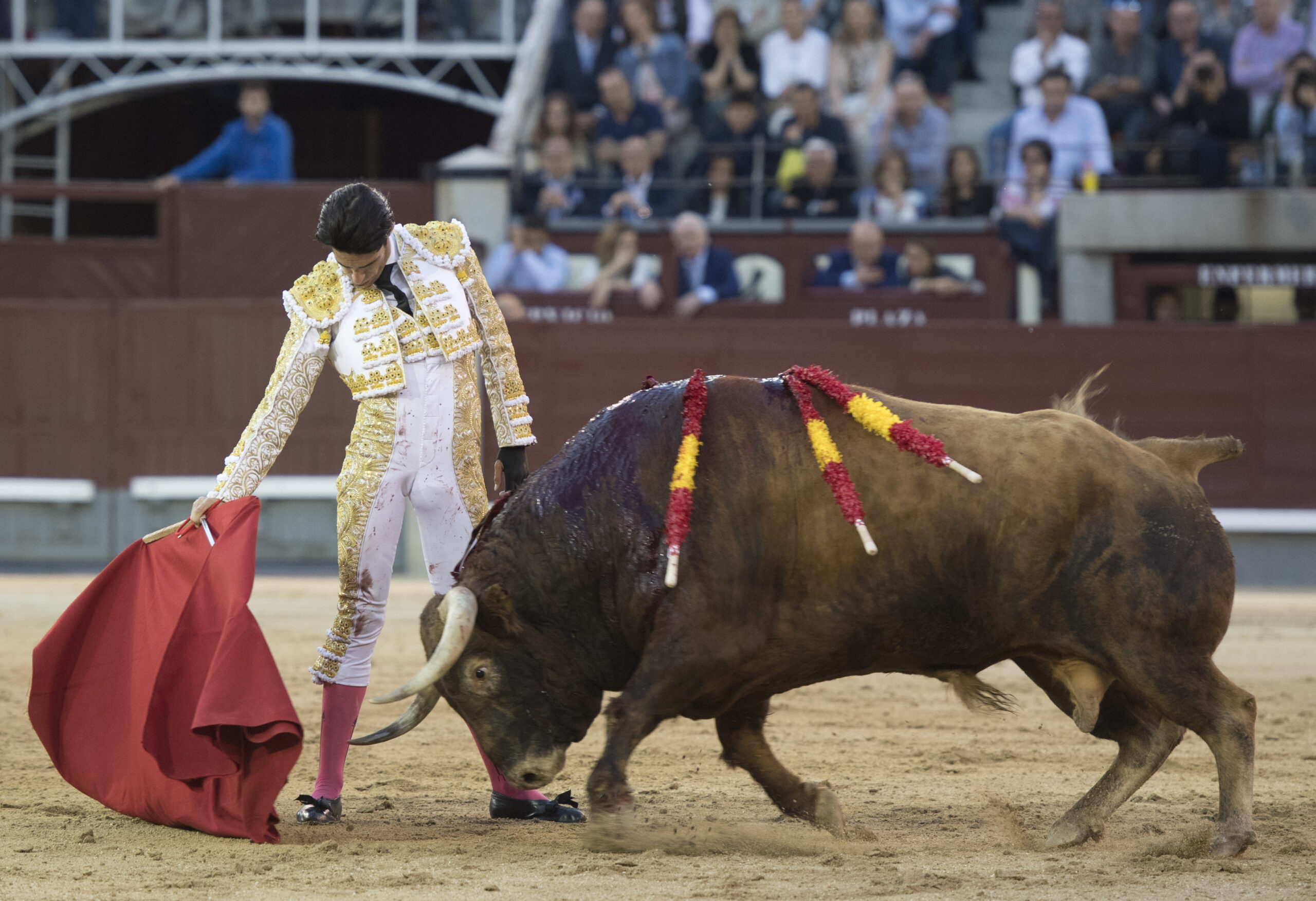 Talavante se hizo más grande en Madrid.