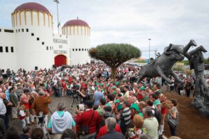 Angra do Heroísmo (Isla Terceira, Azores, Portugal), domingo 24 de junio de 2018. Primera de la Feria de Sanjoaninas. Corrida de rejones