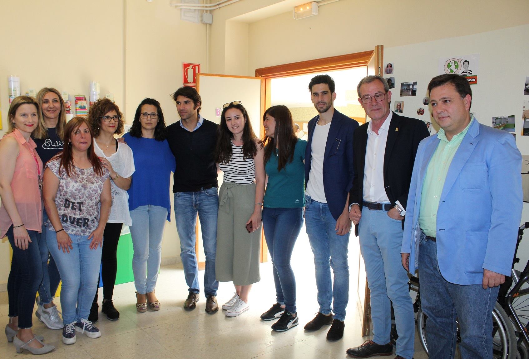 Cayetano y López Simón visitan Asprona