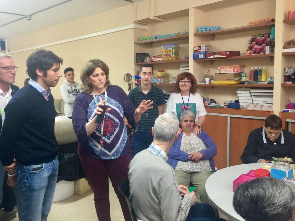 Cayetano y López Simón visitan Asprona