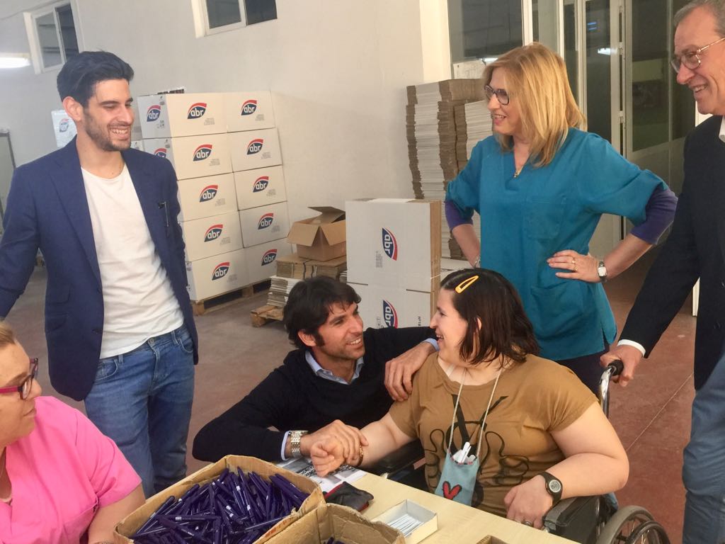 Cayetano y López Simón visitan Asprona