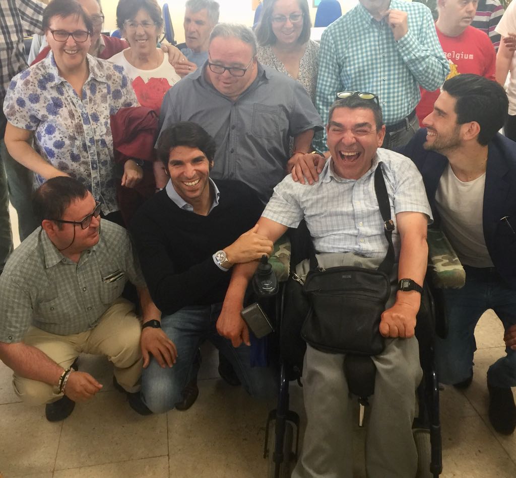 Cayetano y López Simón visitan Asprona