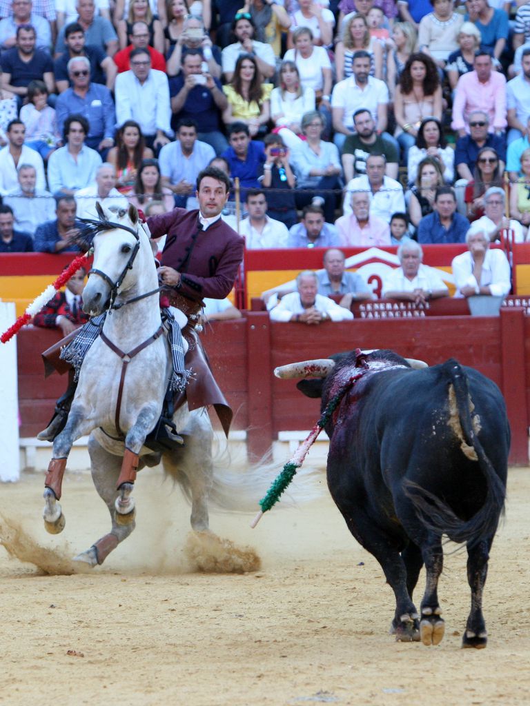 Alicante - Feria de Hogueras - Corrida de rejones - Domingo 17 de junio de 2018