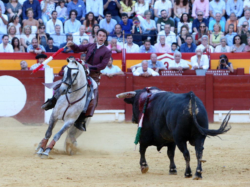 Alicante - Feria de Hogueras - Corrida de rejones - Domingo 17 de junio de 2018