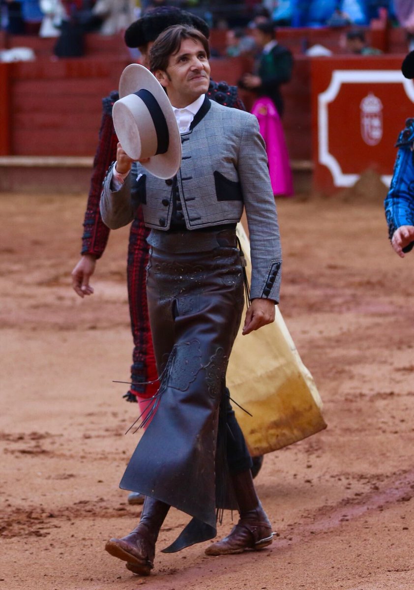 Aranjuez (Madrid) - Corrida mixta - Sábado 2 de junio de 2018