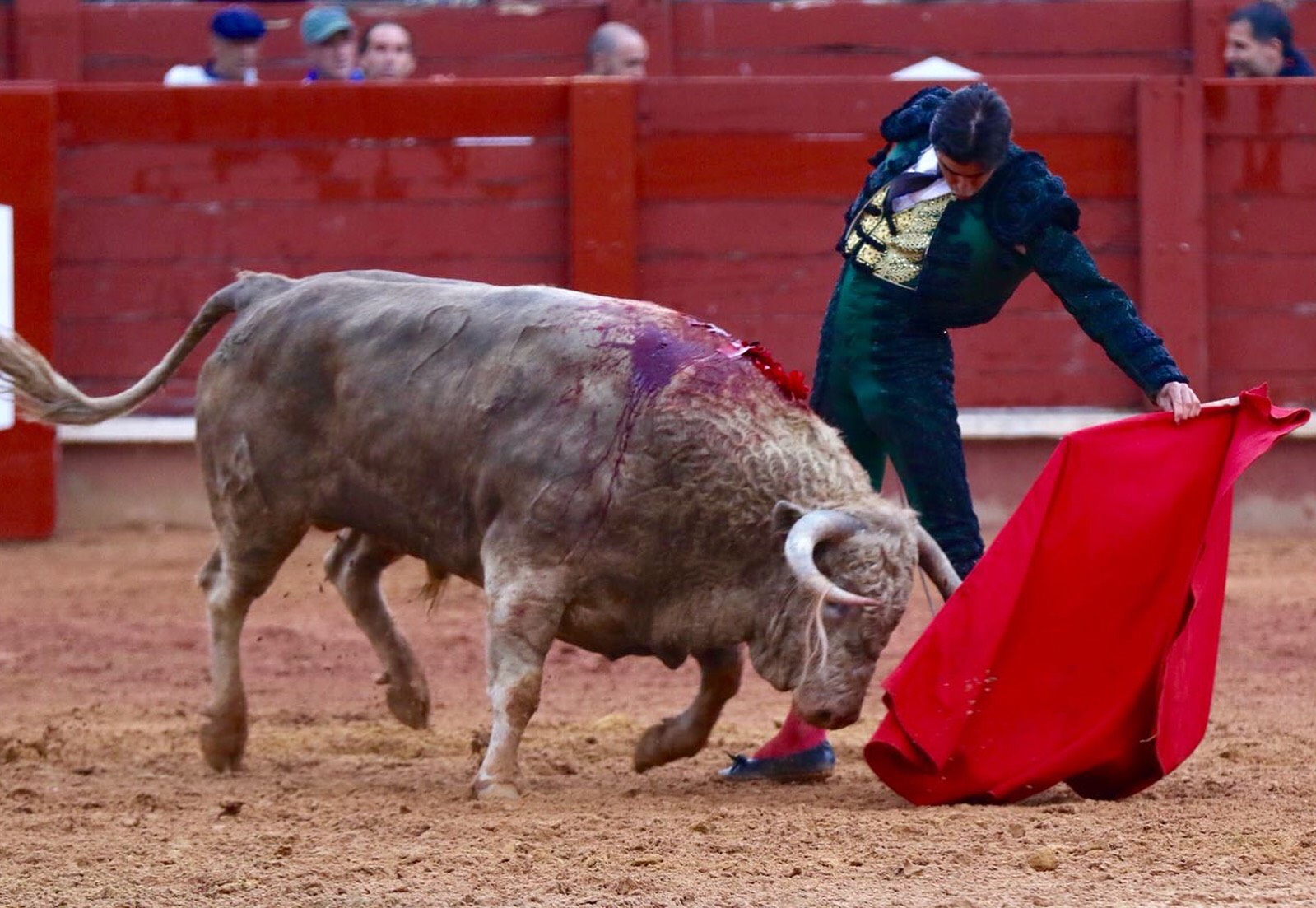 Aranjuez (Madrid) - Corrida mixta - Sábado 2 de junio de 2018