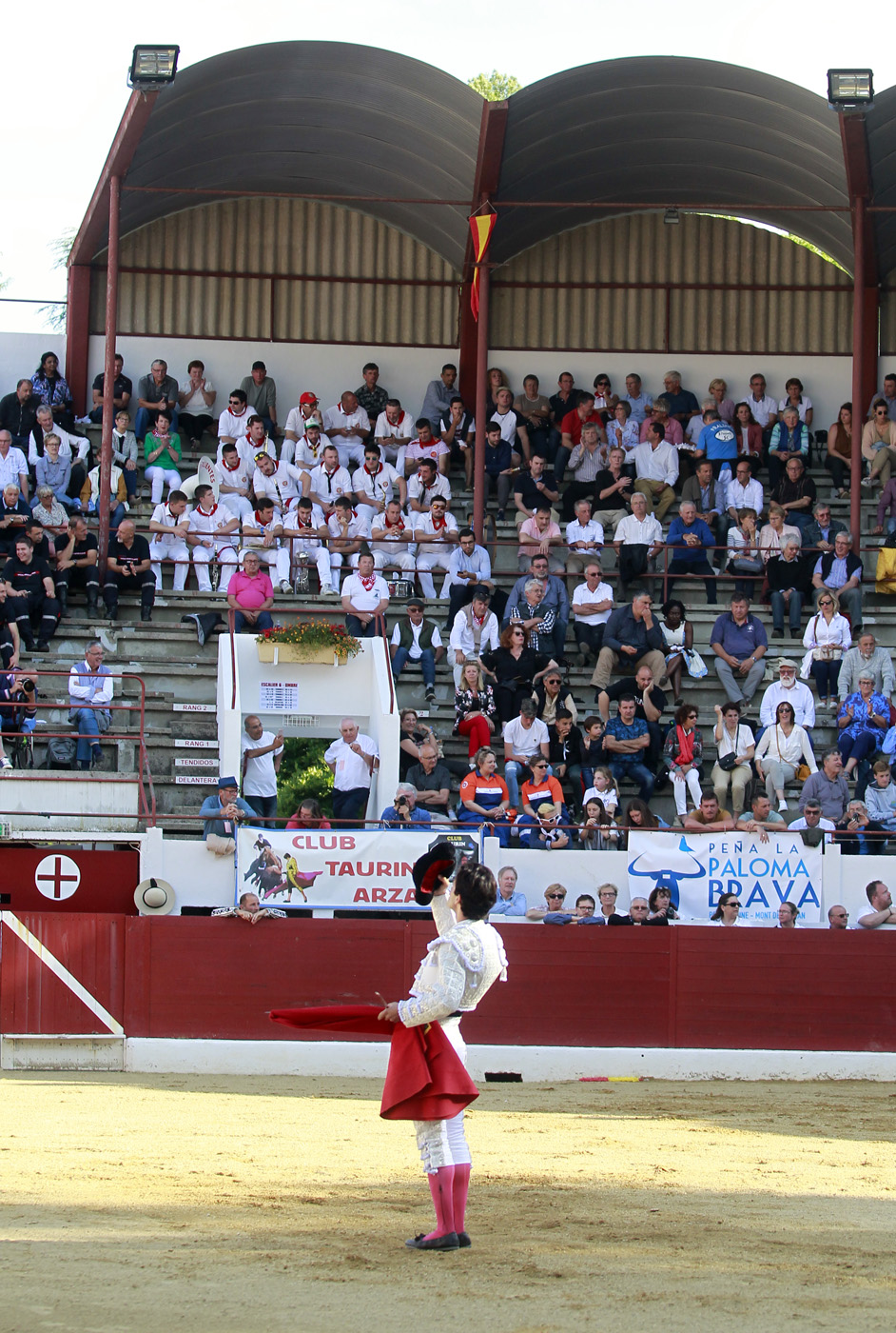 Aire sur l'Adour - Corrida de toros - Domingo 17 de junio de 2018