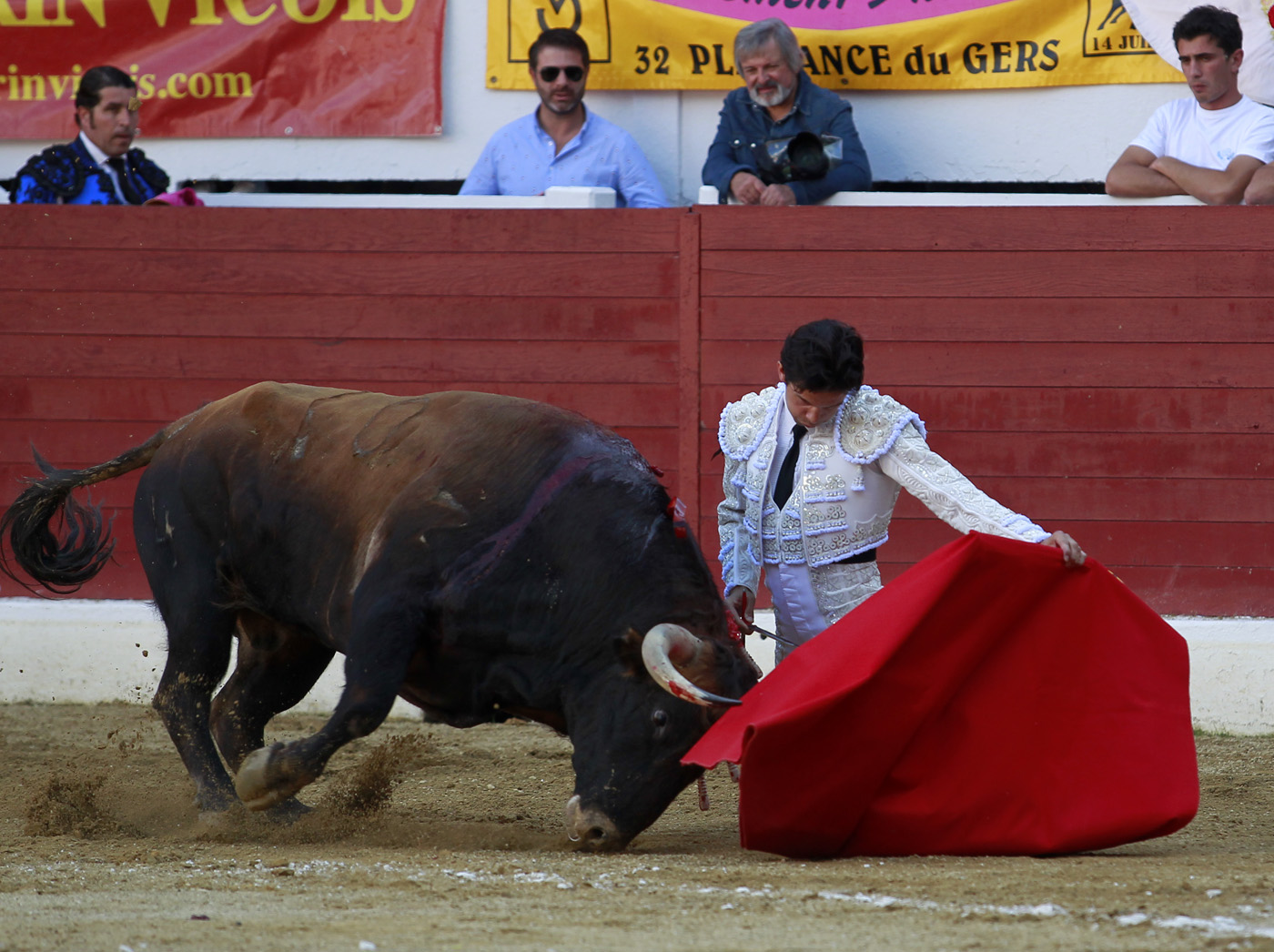 Aire sur l'Adour - Corrida de toros - Domingo 17 de junio de 2018