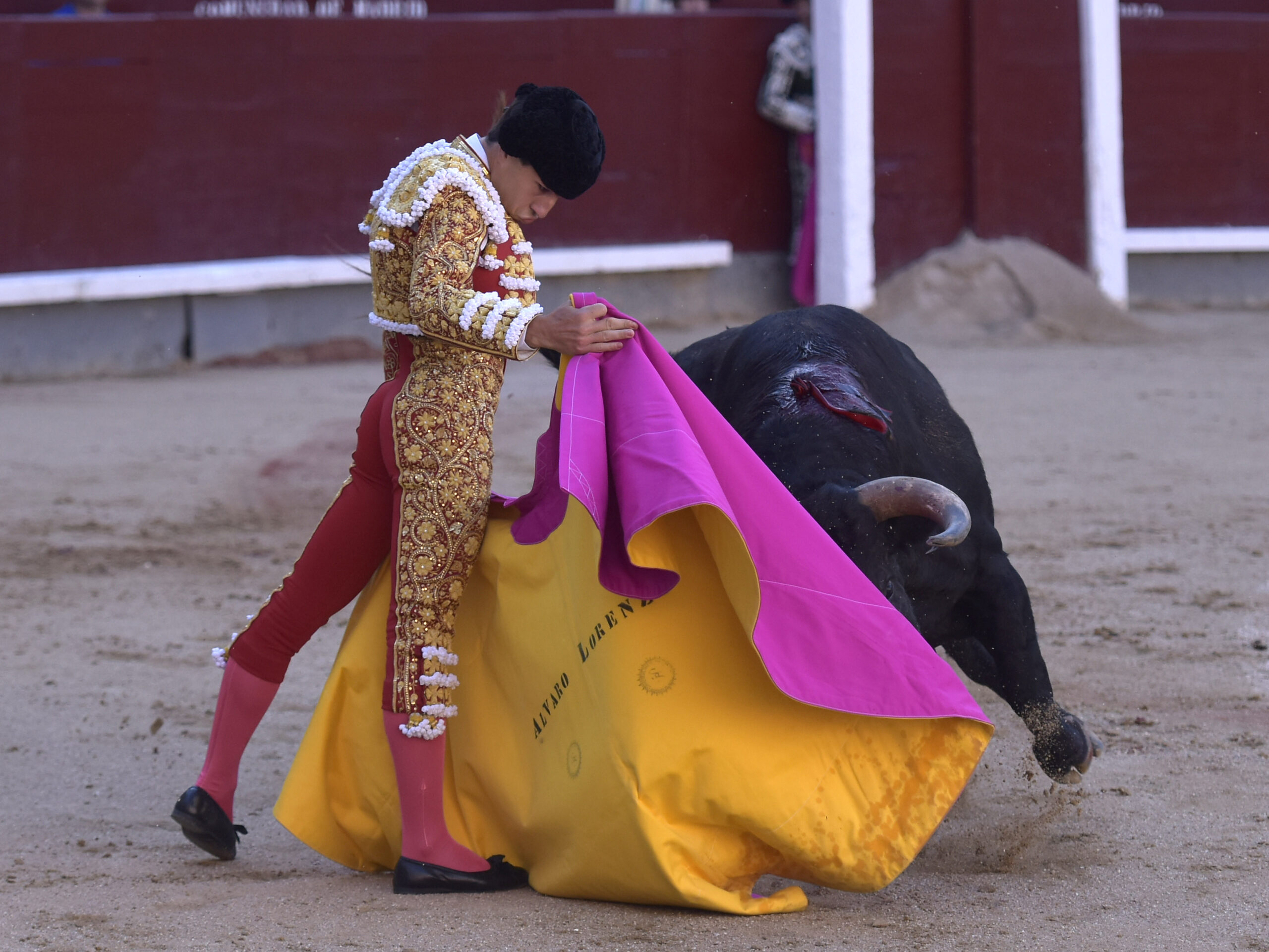 Madrid - Corrida de toros - Domingo 17 de junio de 2018