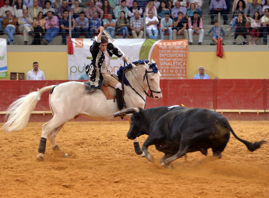 Évora (Portugal) - Corrida de rejones - Viernes 29 de junio de 2018
