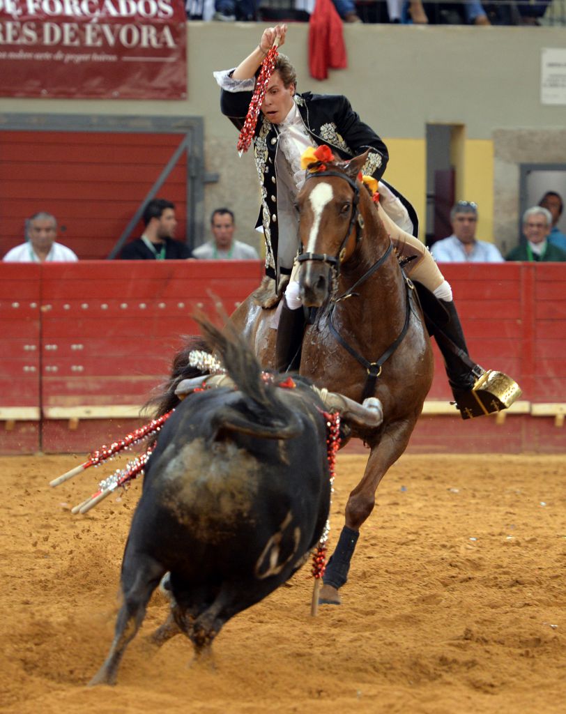 Évora (Portugal) - Corrida de rejones - Viernes 29 de junio de 2018