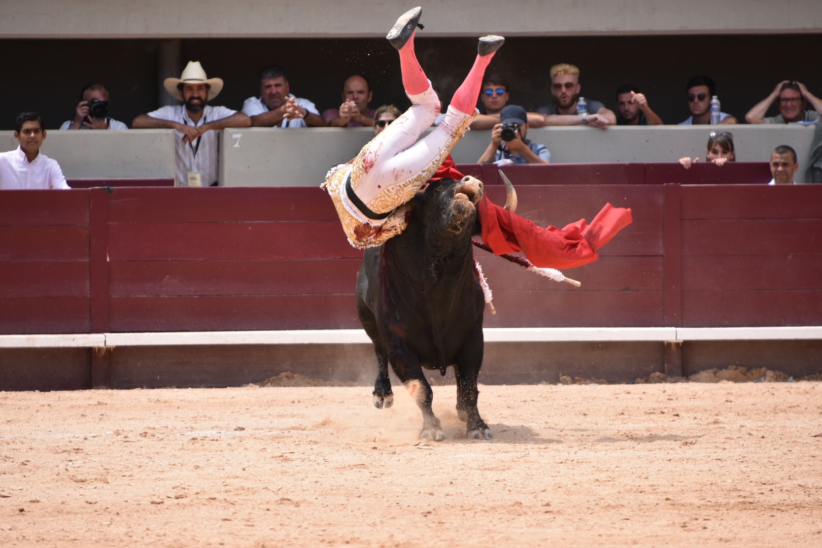 Istres (Francia) - Corrida de toros - Mañana - Domingo 17 de junio de 2018