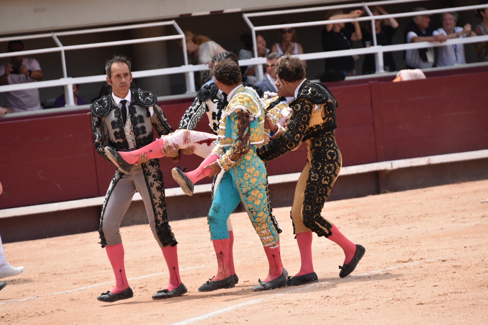 Istres (Francia) - Corrida de toros - Mañana - Domingo 17 de junio de 2018
