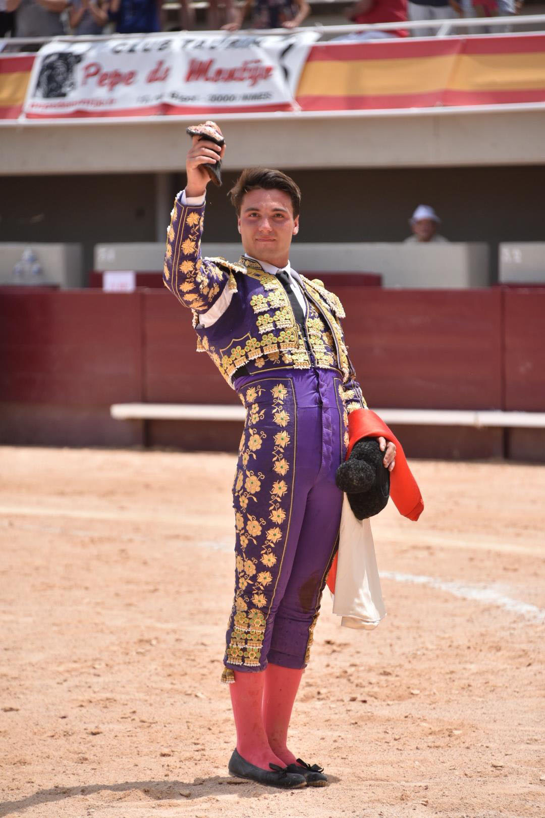 Istres (Francia) - Novillada con picadores matinal - Sábado 16 de junio de 2018