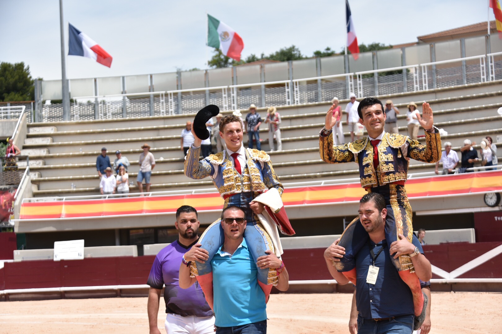 Istres (Francia) - Novillada con picadores matinal - Sábado 16 de junio de 2018
