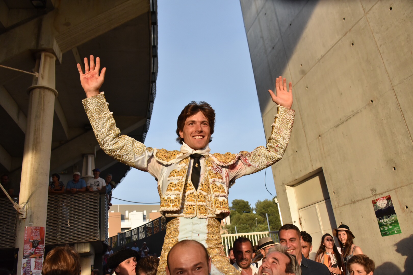 Istres (Francia) - Corrida de toros - Tarde - Sábado 16 de junio de 2018