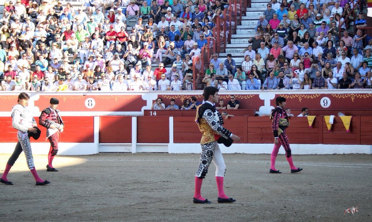 Torrejón de Ardoz (Madrid) - Corrida de toros - Domingo 17 de junio de 2018