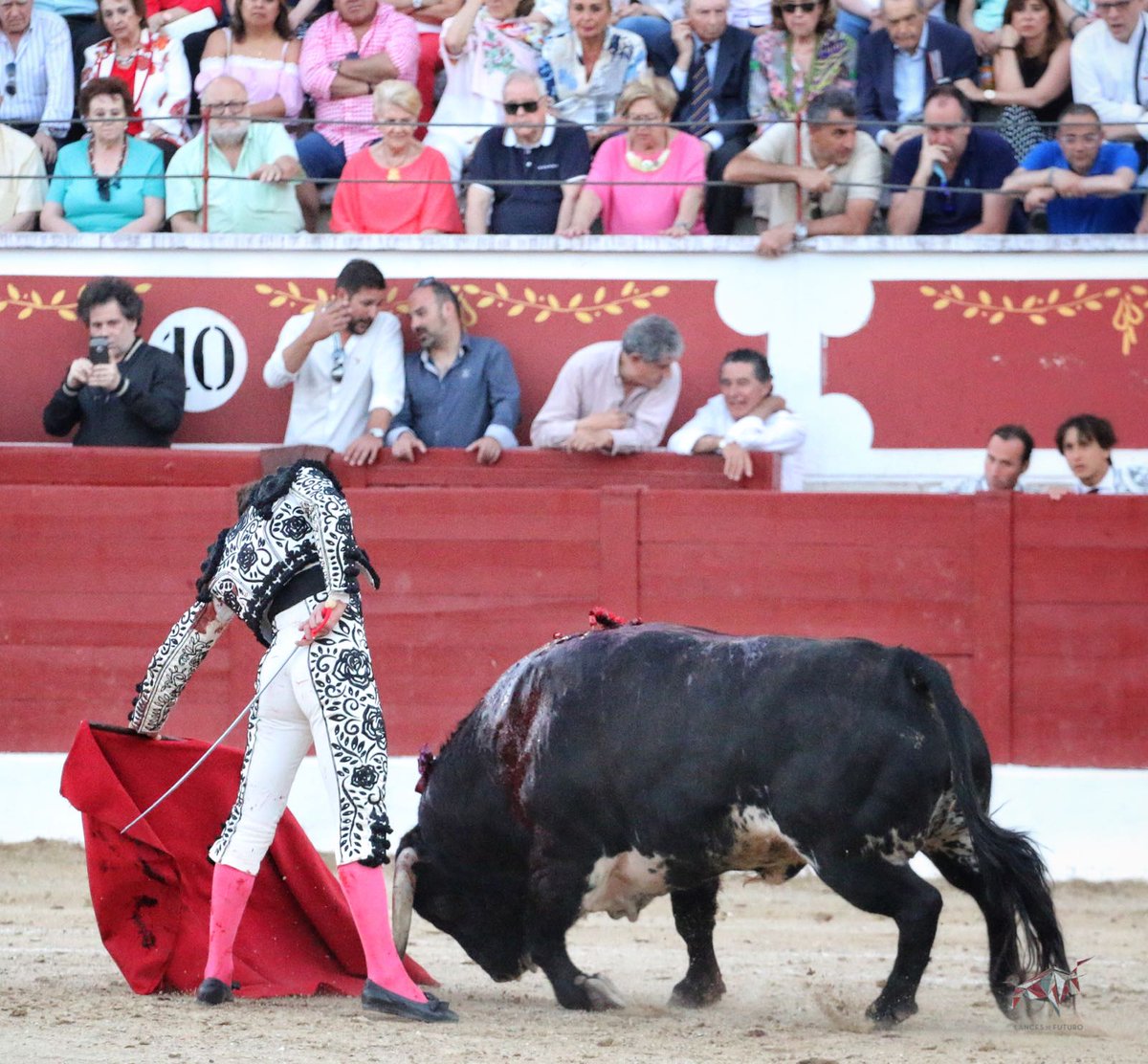 Torrejón de Ardoz (Madrid) - Corrida de toros - Domingo 17 de junio de 2018