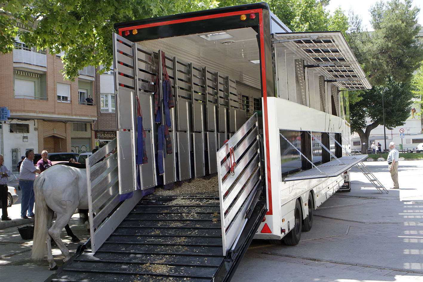 Nuevo camión de Hermoso de Mendoza