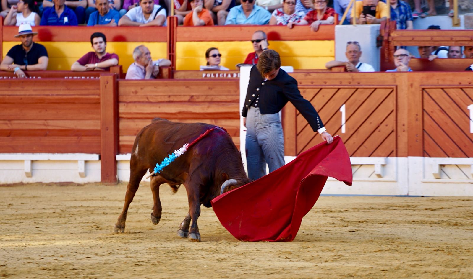 Triunfos y gran ambiente en la primera clase práctica de Alicante