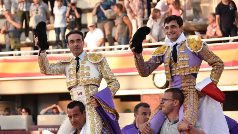 Ponce y Ureña, doble puerta grande en la primera de Istres